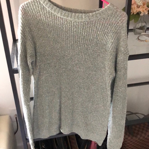 Rubbish sweater size XS